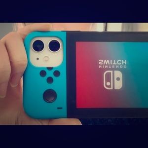 Nintendo Switch iPhone 11 Case